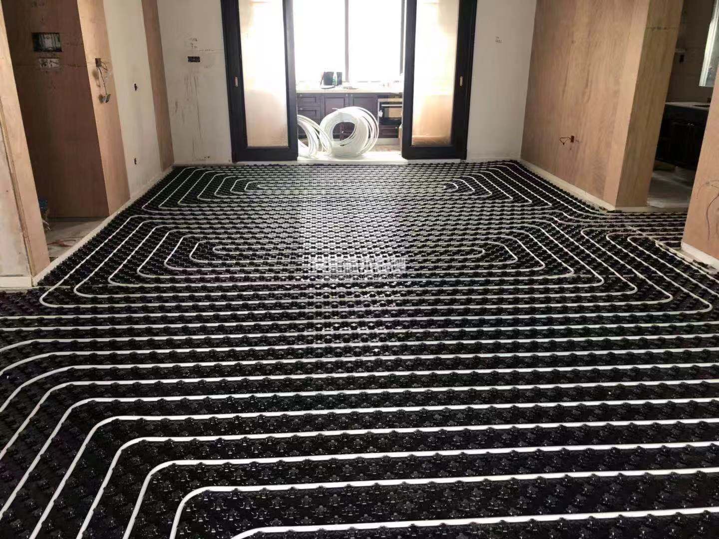 桑日地暖供热前需要注意什么